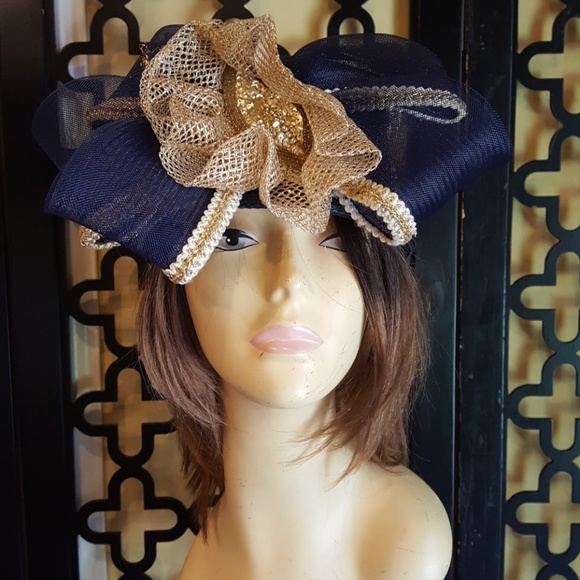 Vintage Accessories - TEA DERBY VINTAGE DEBORAH NAVY AND GOLD BOW HAT